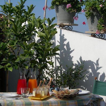 Piazza San Pantaleo Bed & Breakfast Sorso Ngoại thất bức ảnh